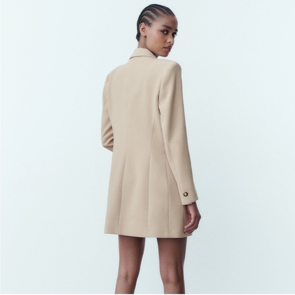 Zara Long Blazer with Single Gold Button Women’s Size Small Tan Beige - Picture 4 of 10